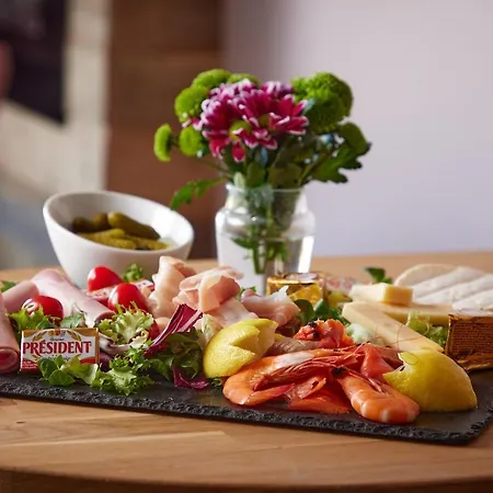 So Chic - Le Domaine אכסניה *